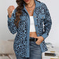 Damesjas met lange mouwen en luipaardprint en knopen