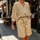 Casual set voor dames met V-hals top en korte broek