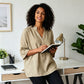 Damesblouses met halflange mouwen, knoopsluiting en V-hals