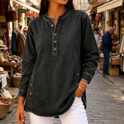 Losvallend denimshirt met V-hals voor dames