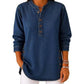 Losvallend denimshirt met V-hals voor dames