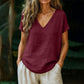 👕☀️🌿 TIJDELIJKE AANBIEDING: 50% KORTING! Dames-T-shirt met V-hals voor de zomer – Zachte, ademende en lichte katoenmix – Perfect voor ontspannen dagen, boodschappen of relaxte weekendochtenden 🌸😌