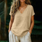 👕☀️🌿 TIJDELIJKE AANBIEDING: 50% KORTING! Dames-T-shirt met V-hals voor de zomer – Zachte, ademende en lichte katoenmix – Perfect voor ontspannen dagen, boodschappen of relaxte weekendochtenden 🌸😌
