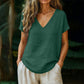 👕☀️🌿 TIJDELIJKE AANBIEDING: 50% KORTING! Dames-T-shirt met V-hals voor de zomer – Zachte, ademende en lichte katoenmix – Perfect voor ontspannen dagen, boodschappen of relaxte weekendochtenden 🌸😌