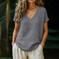 👕☀️🌿 TIJDELIJKE AANBIEDING: 50% KORTING! Dames-T-shirt met V-hals voor de zomer – Zachte, ademende en lichte katoenmix – Perfect voor ontspannen dagen, boodschappen of relaxte weekendochtenden 🌸😌