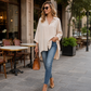 👚 TIJDELIJKE AANBIEDING: 50% KORTING! 🔥 Casual, ruimvallende abrikooskleurige damesblouse – lange mouwen, knoopsluiting en klassieke kraag – lichtgewicht en veelzijdig, geschikt voor dagelijks gebruik of op kantoor 🌸✨👔