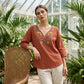 Vintage top met bloemenborduursel en V-hals voor dames