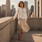 ✨🛍️Nieuwe collectie – Ontspannen fluwelen blouse – Lichtgewicht en strak afgewerkt voor alledaagse elegantie