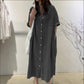 Denimjurk met losse pasvorm en knoopsluiting voor dames