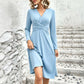 Elegante midi-jurk met V-hals voor dames