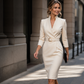 Chique jurk met tailleaccentuering