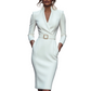 Chique jurk met tailleaccentuering