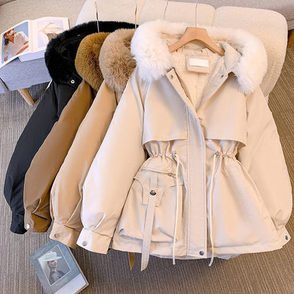 Dames getailleerde mid-length parka met zakken
