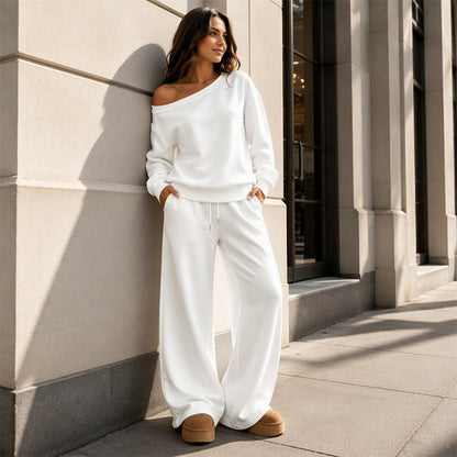 Set bestaande uit een casual off-shoulder top en een broek met wijde pijpen voor dames