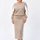 Tweedelige set voor dames: gebreide trui & midi rok